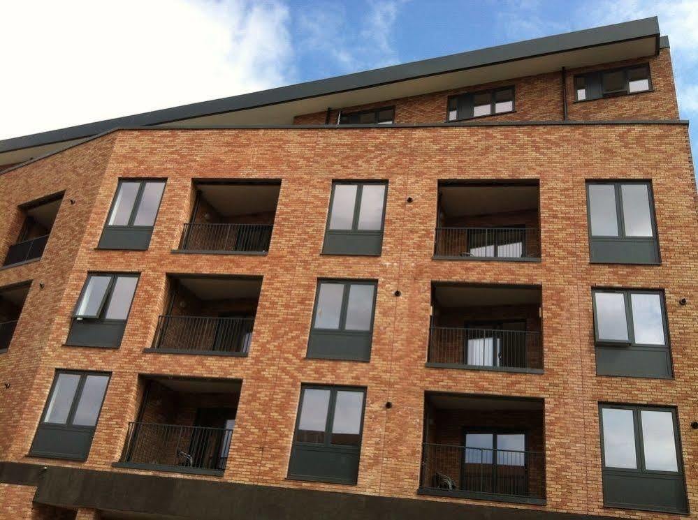 Canary Heights Λονδίνο Εξωτερικό φωτογραφία
